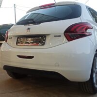 Peugeot 208 - Image 17