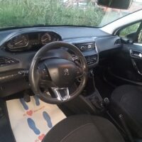 Peugeot 208 - Image 26