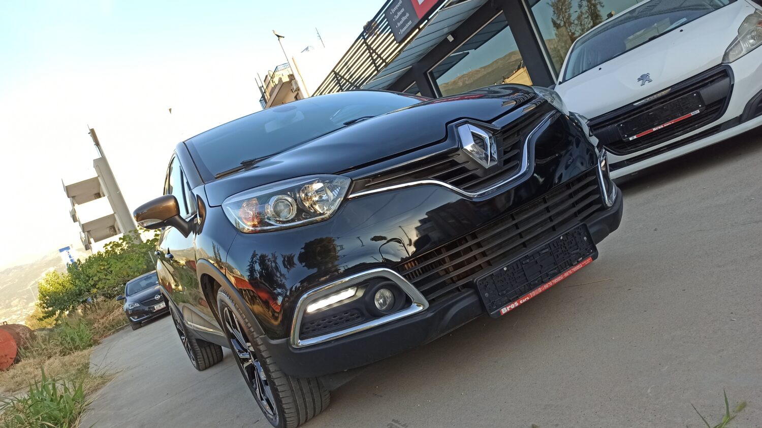 Renault Captur ELYSEE - Image 6