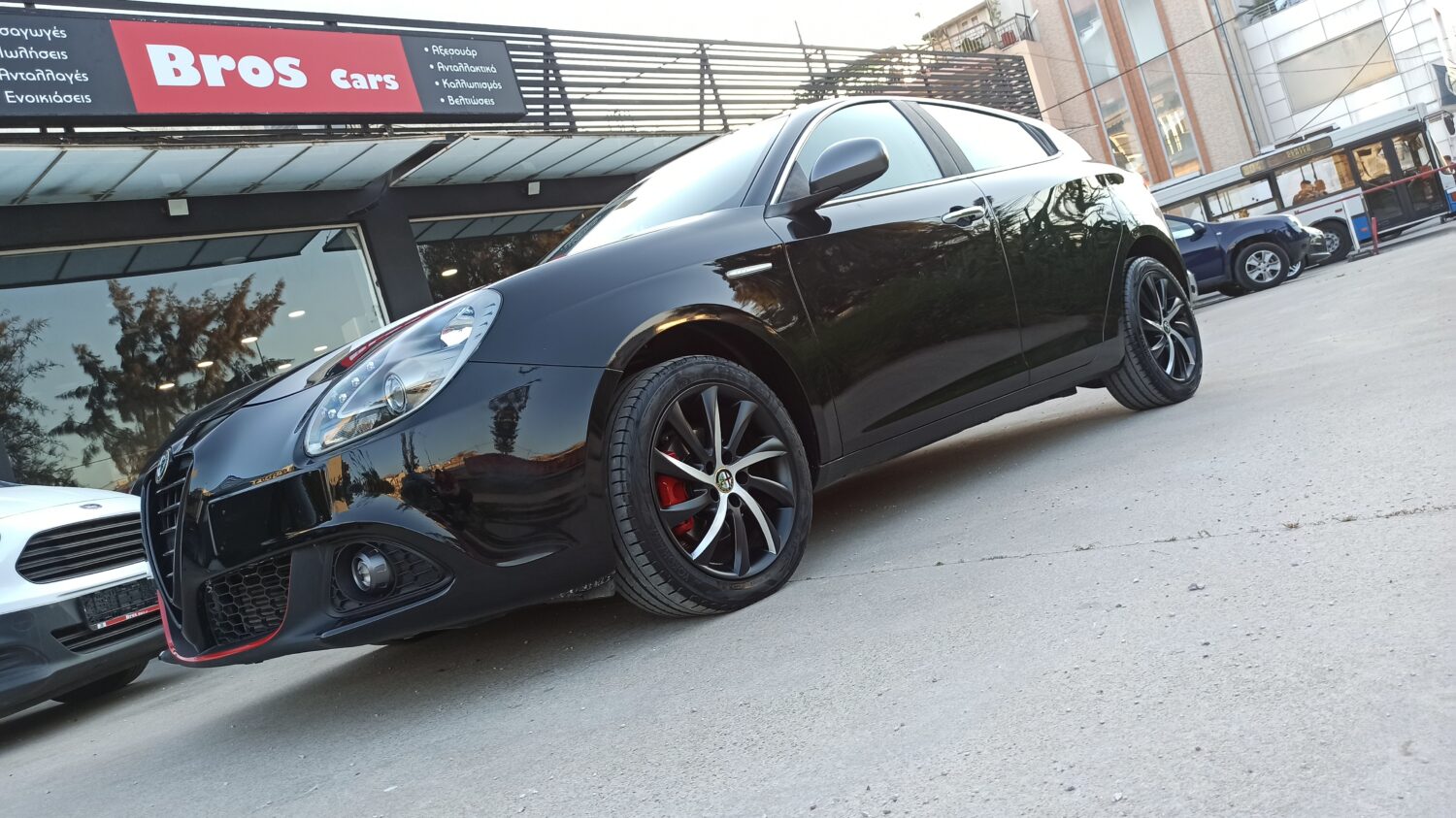 Alfa Romeo Giulietta - Image 12