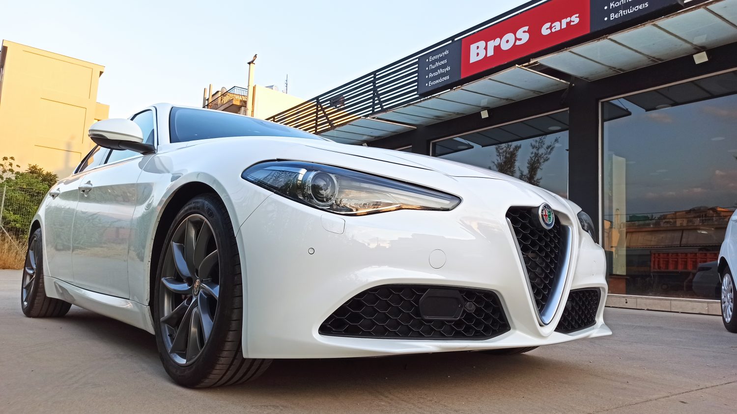 Alfa Romeo Giulia - Image 3