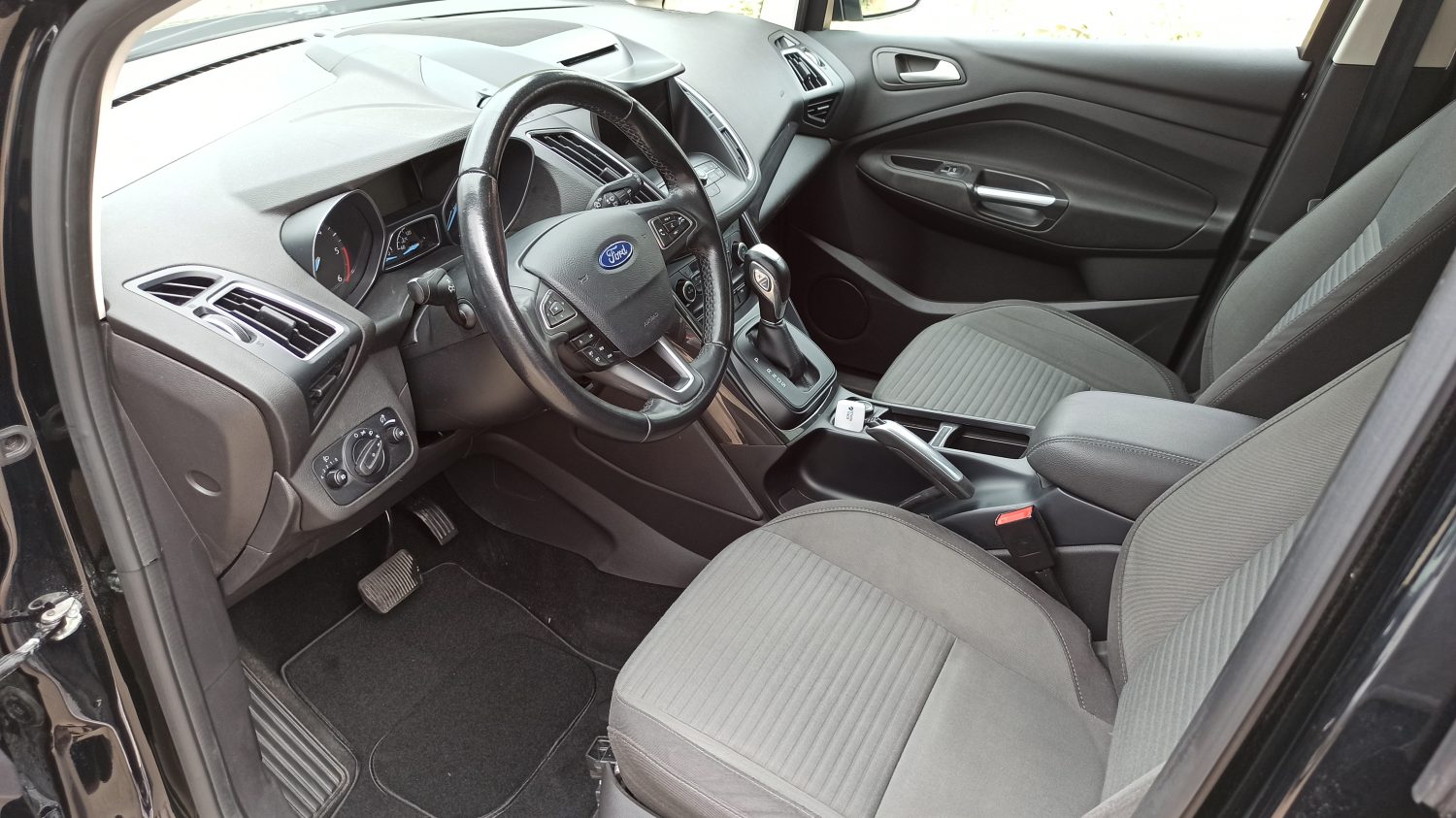 Ford C-Max - Image 48