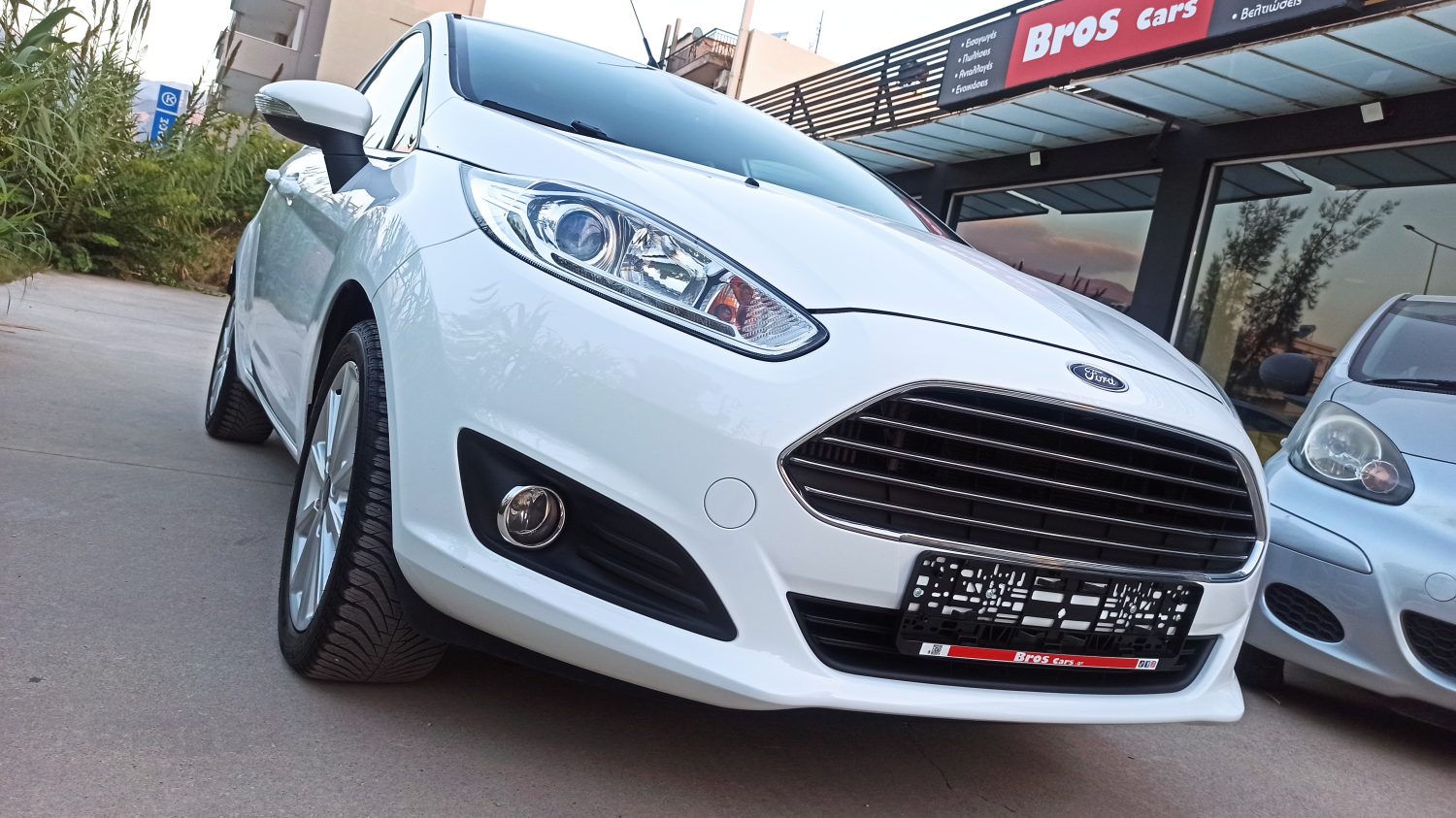 Ford Fiesta - Image 10