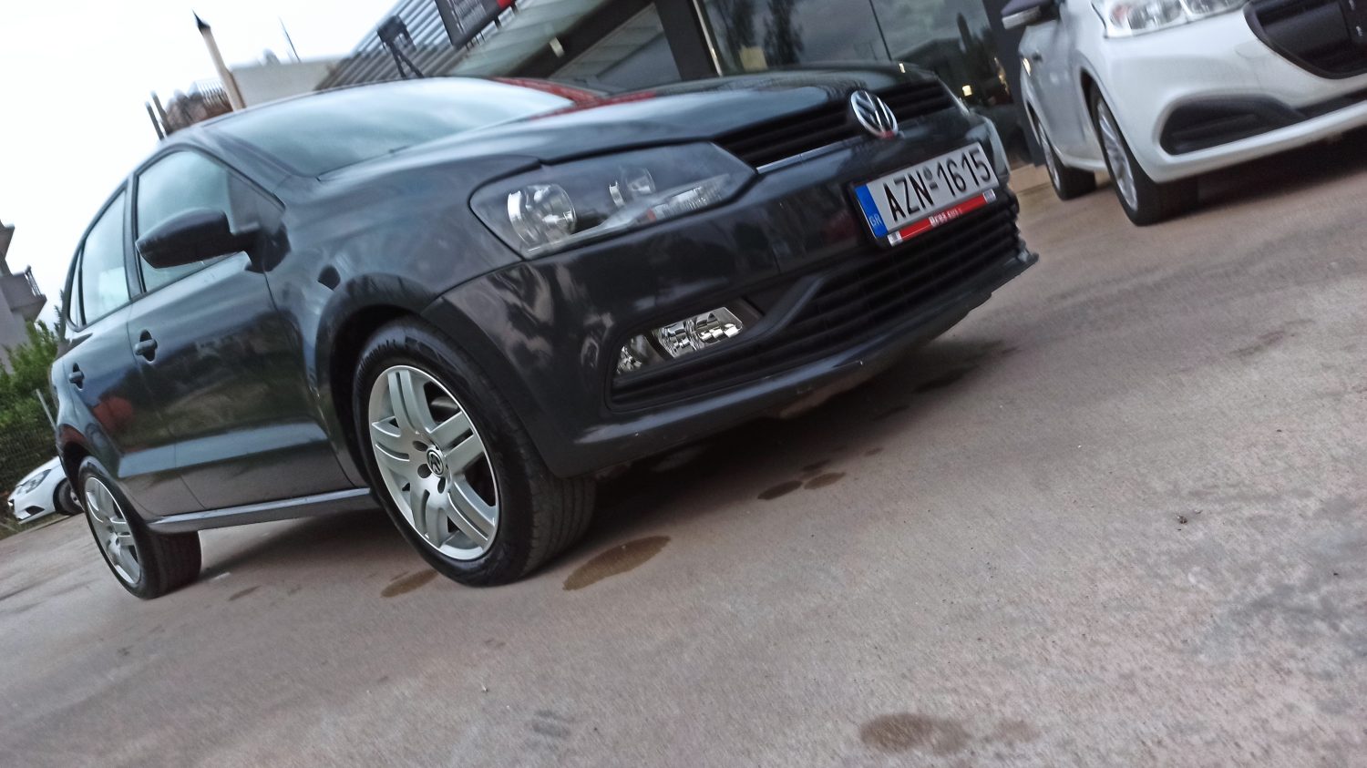 Volkswagen Polo - Image 4