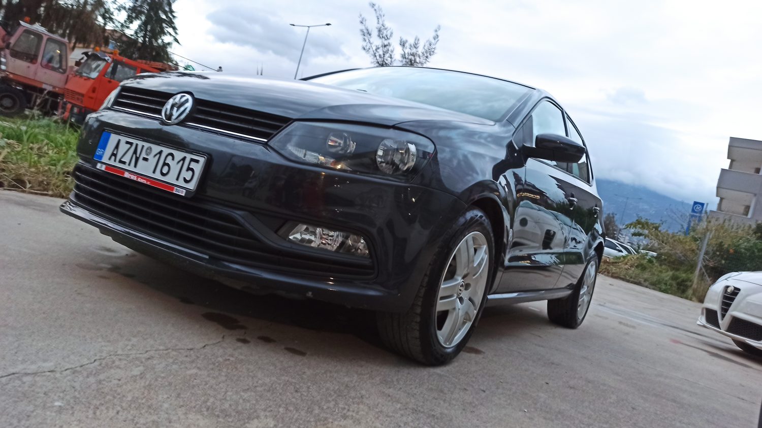 Volkswagen Polo - Image 18