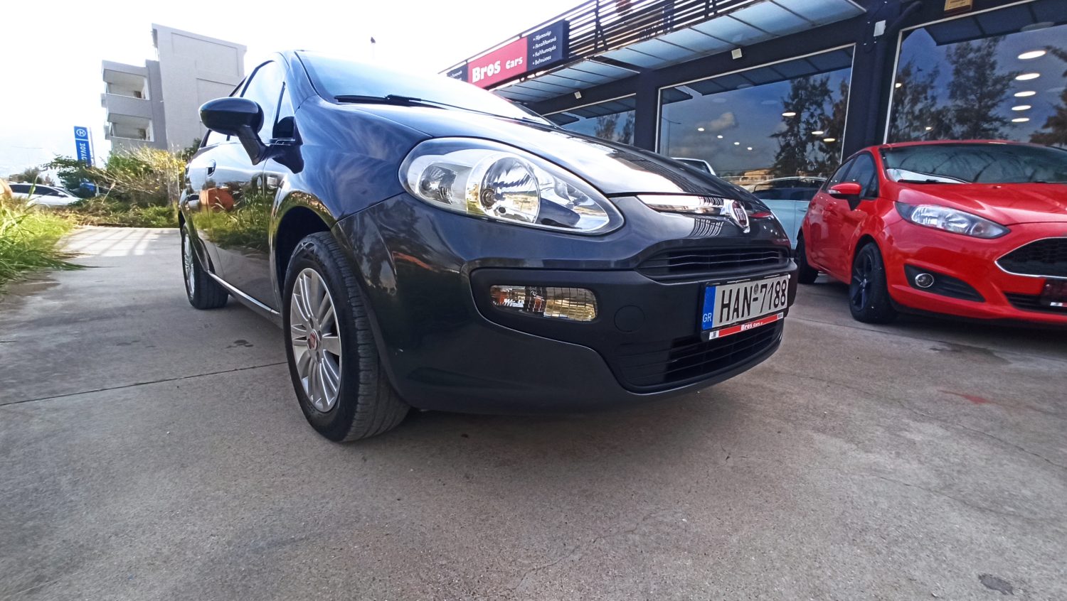 Fiat Punto Evo - Image 25