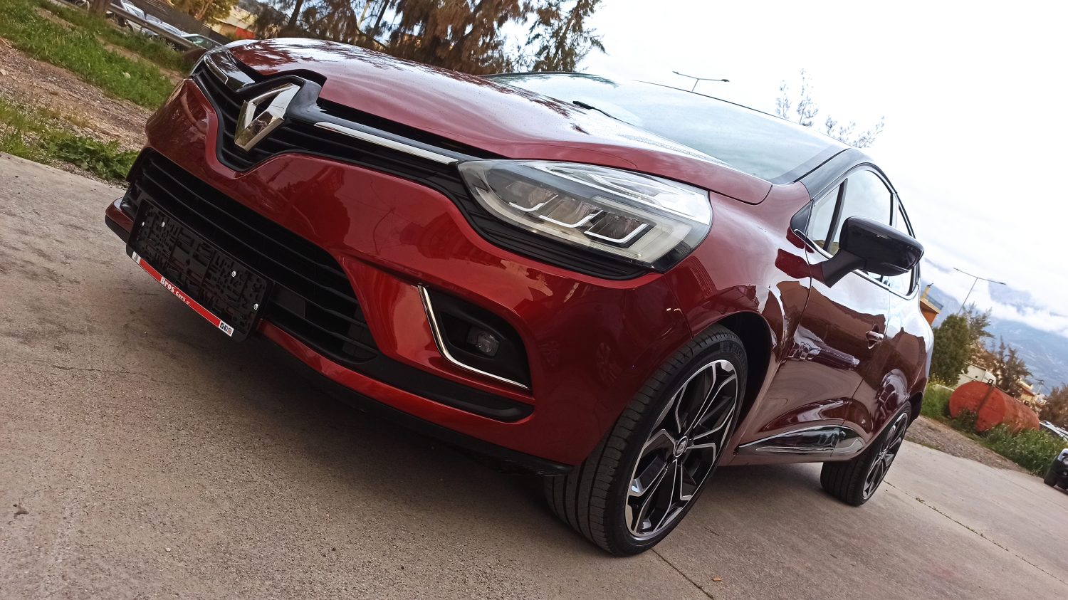 Renault Clio - Image 15