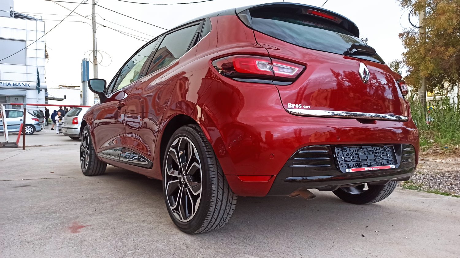 Renault Clio - Image 27