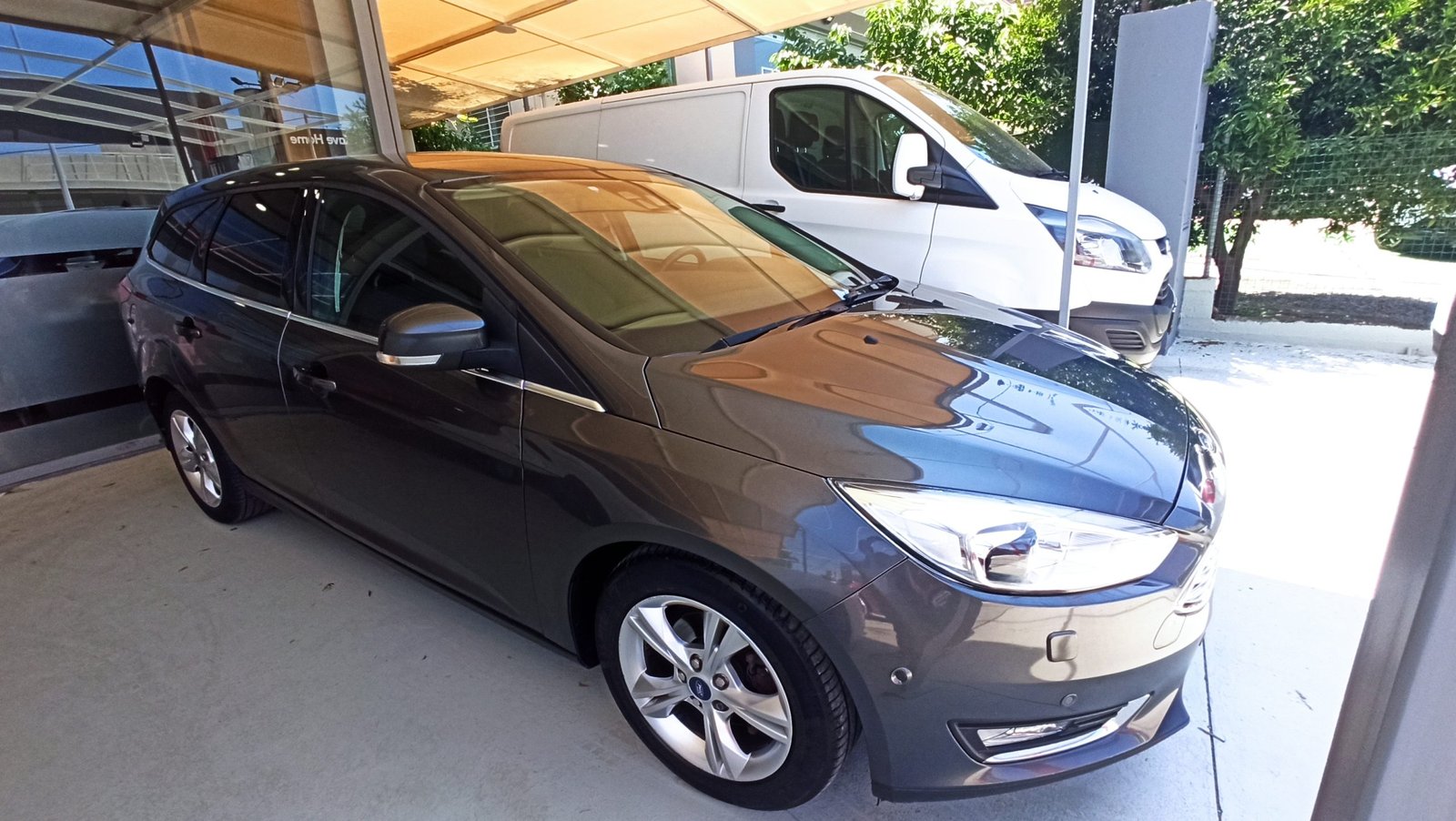 Ford Focus SW - Image 6