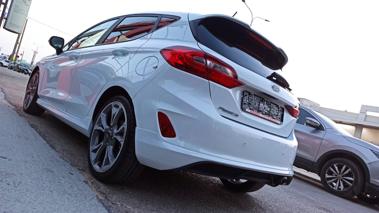 Ford Fiesta - Image 25