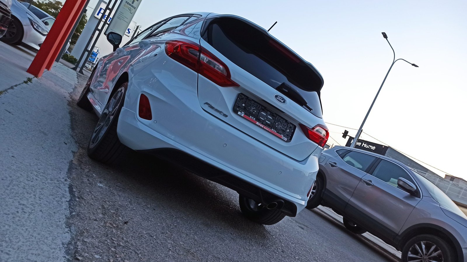 Ford Fiesta - Image 28