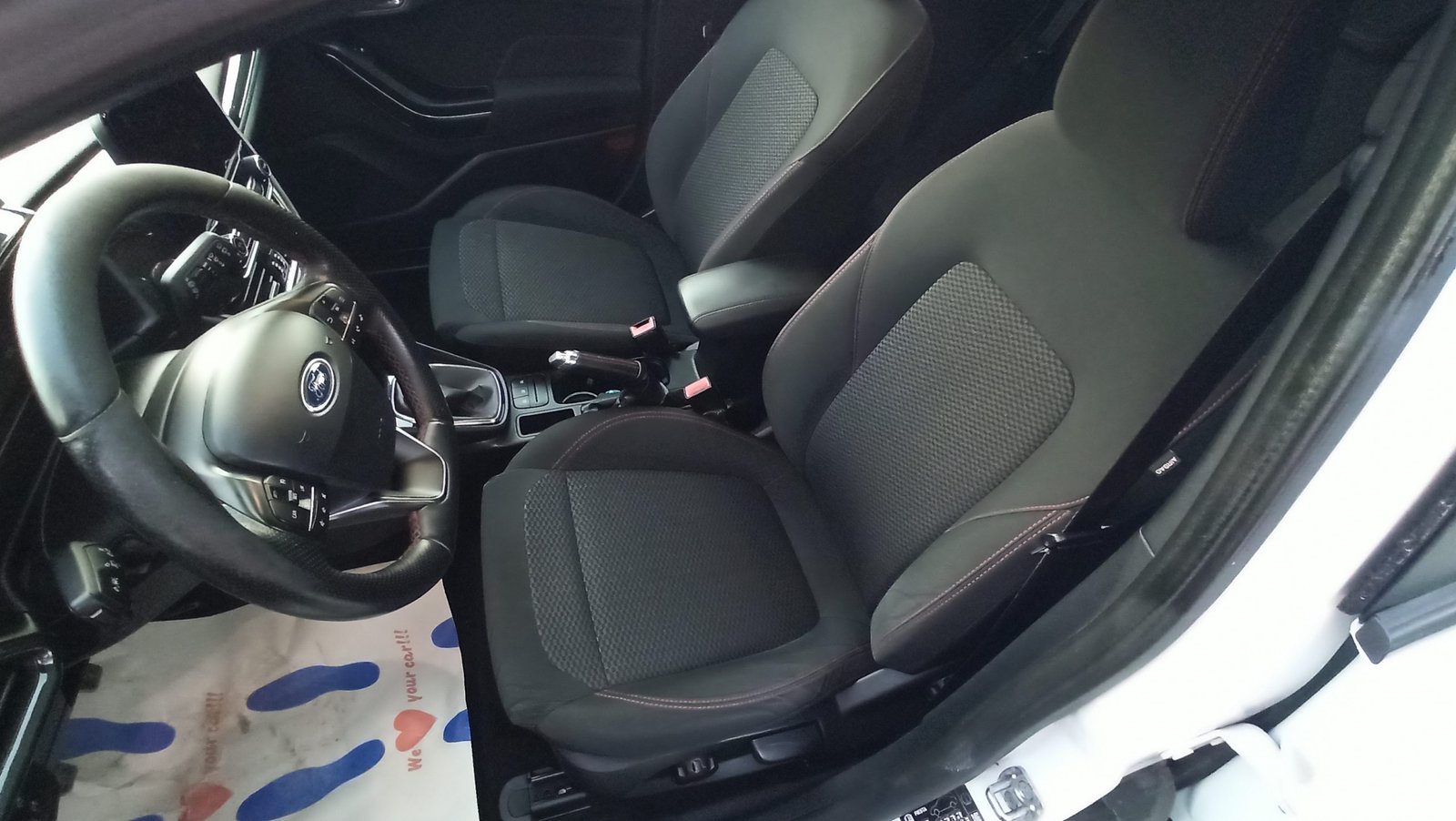 Ford Fiesta - Image 41