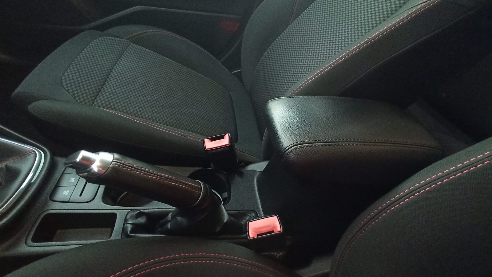 Ford Fiesta - Image 51