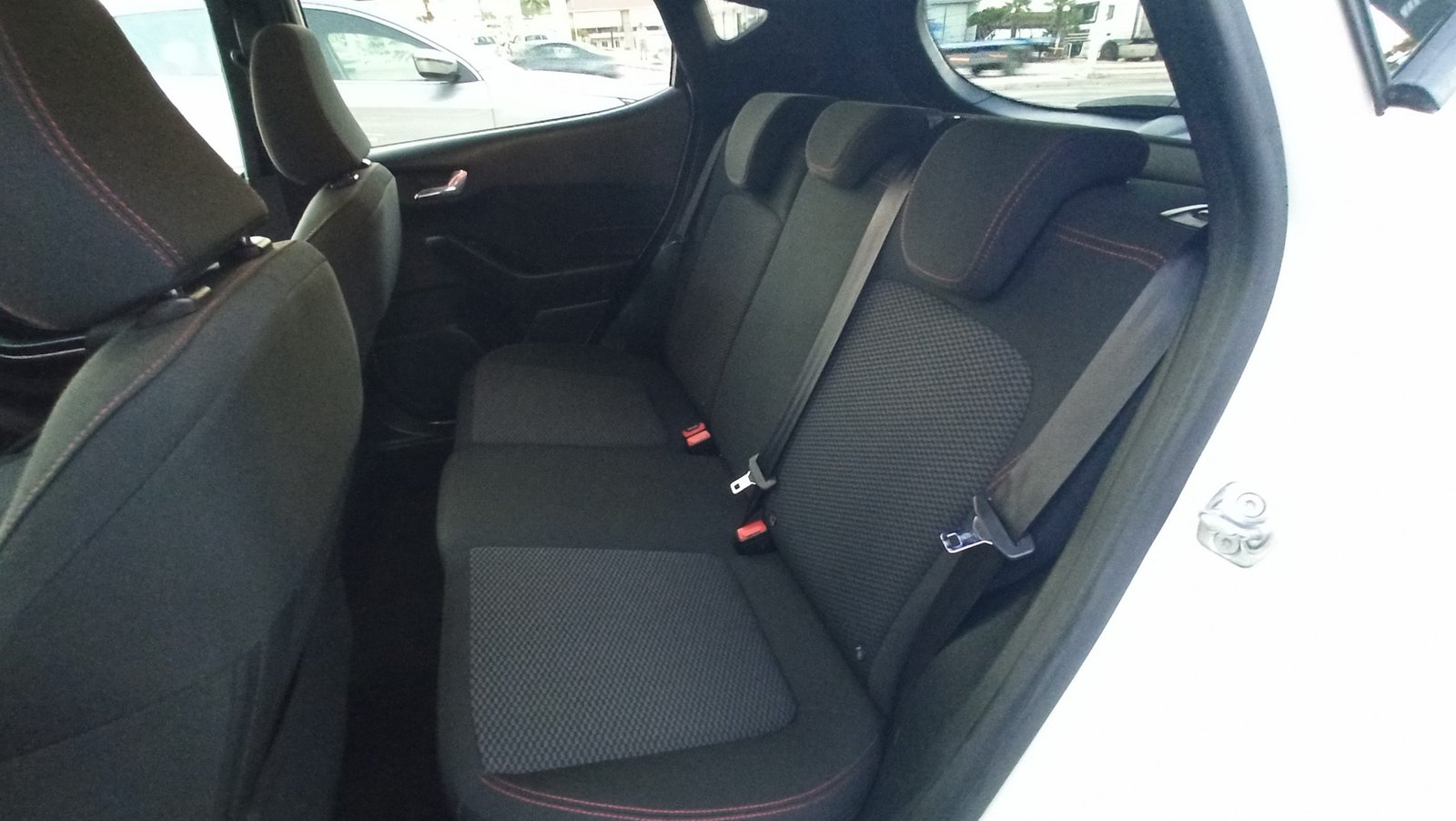 Ford Fiesta - Image 54